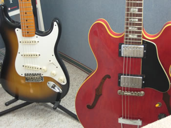 1998 Fender '57 Strat Reissue USA and 1968 Gibson 335